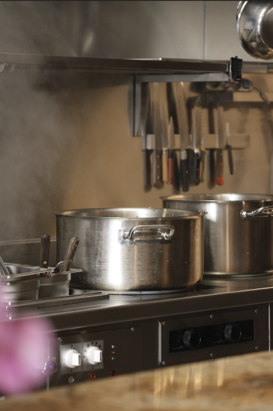 Aménagement de la cuisine professionnelle de Localino al Mare